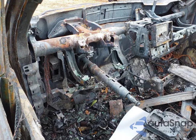 5LMJJ2LT3HEL05048: 40605793