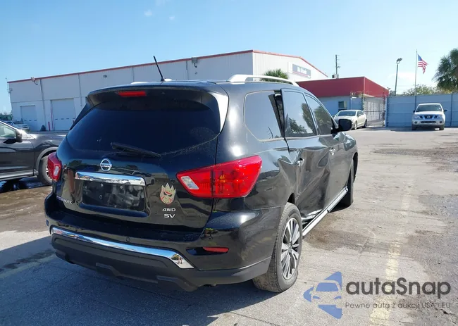 5N1DR2MM1JC607813: 40608478