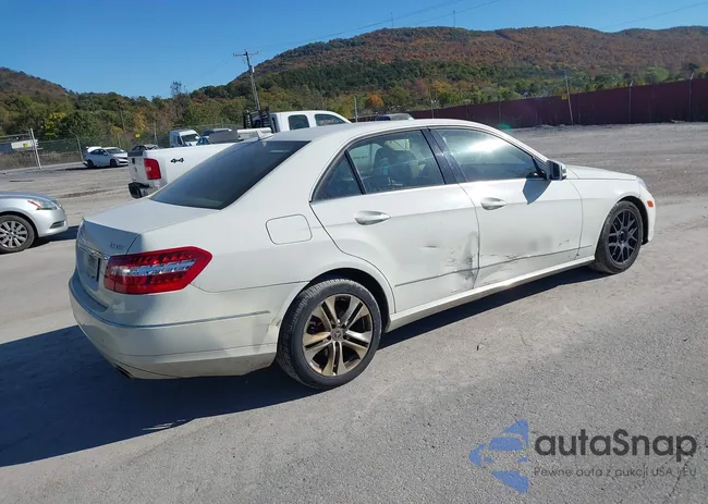 WDDHF8HB2AA062975: 40609913