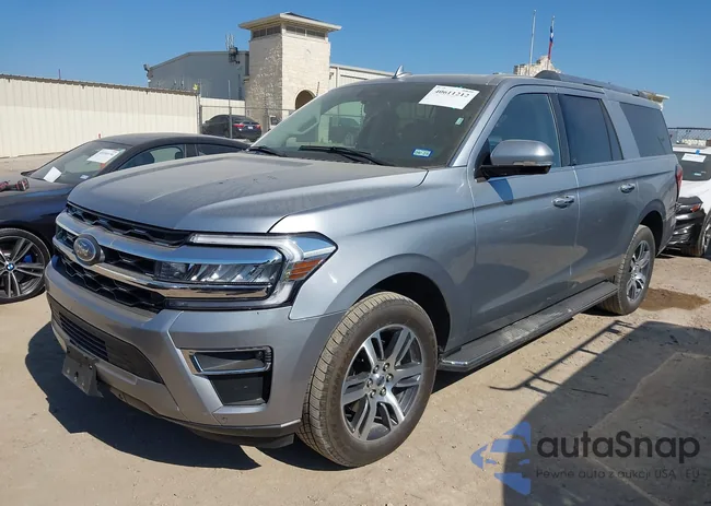 1FMJK1K83PEA54232: 40611212