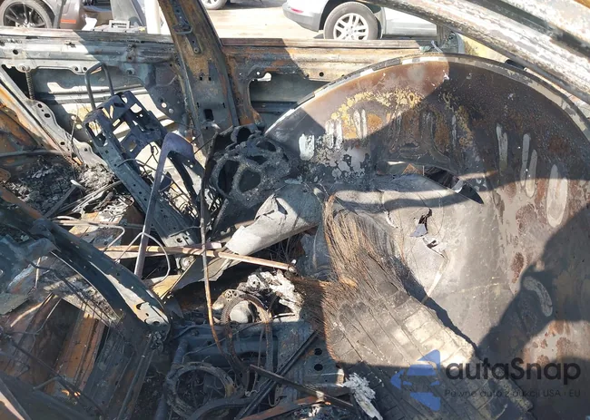 2C3CDXHG4NH197595: 40612814