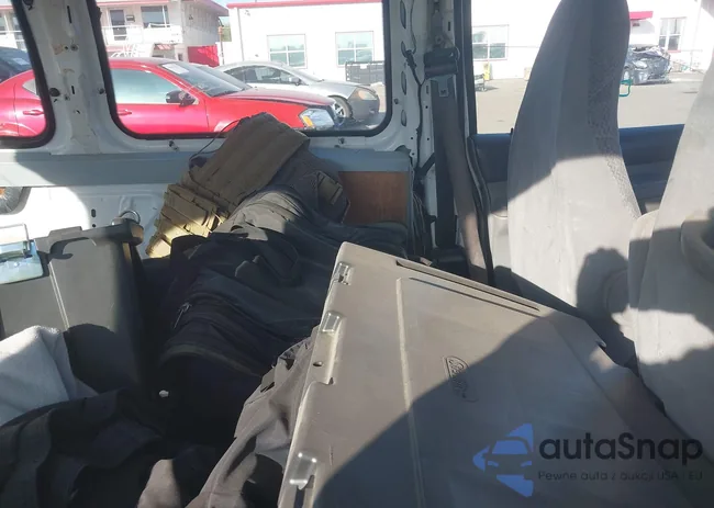 2FTDA54U9WBB12084: 40613027