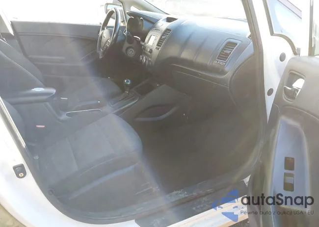 KNAFX4A81E5052035: 40613968