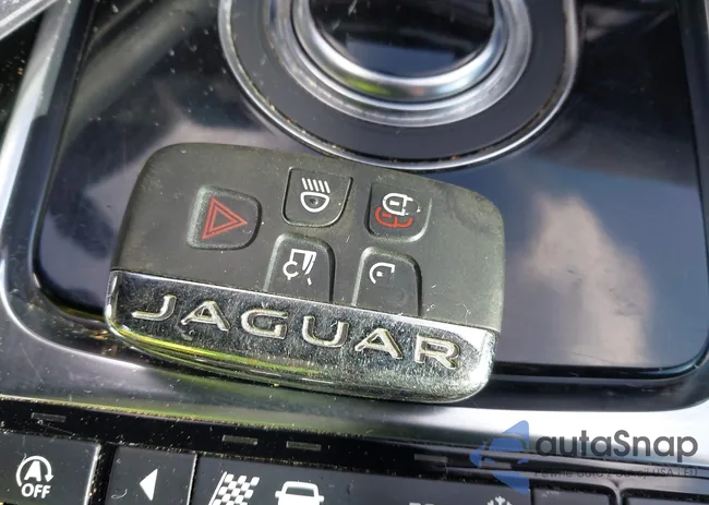 SAJAR4FX2KCP48404: 40615833