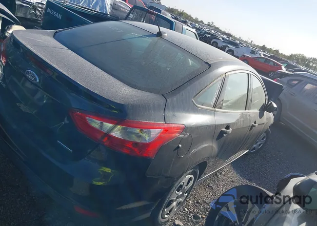 1FAHP3E22CL445472: 40615952