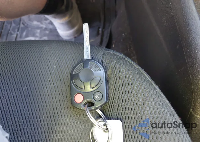 1FADP3F2XDL297411: 40618853