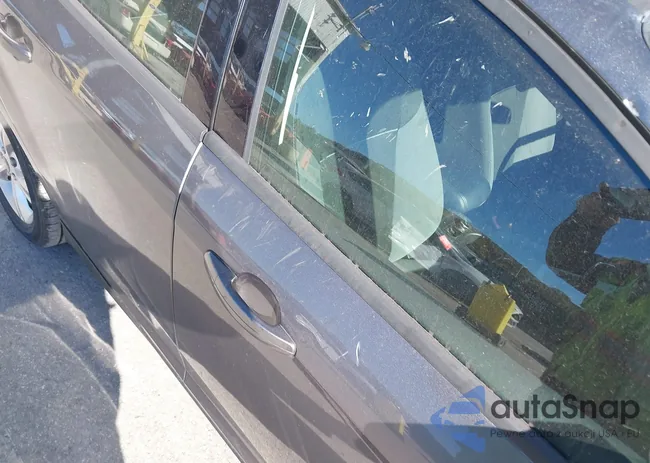 1FADP3F2XDL297411: 40618853