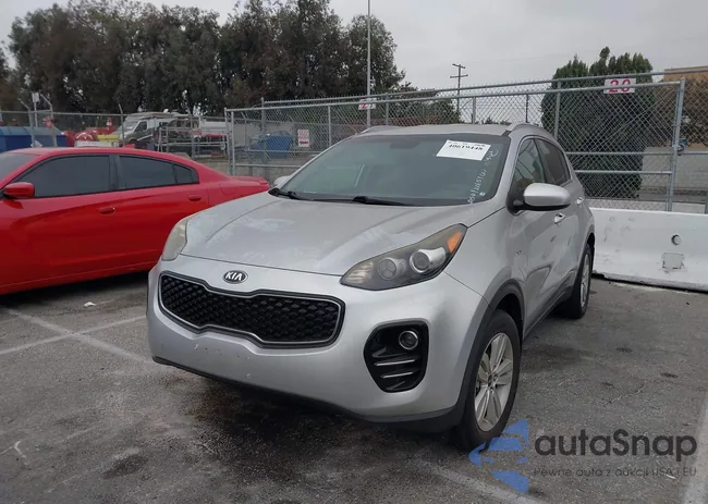 KNDPMCAC5H7102586: 40619448