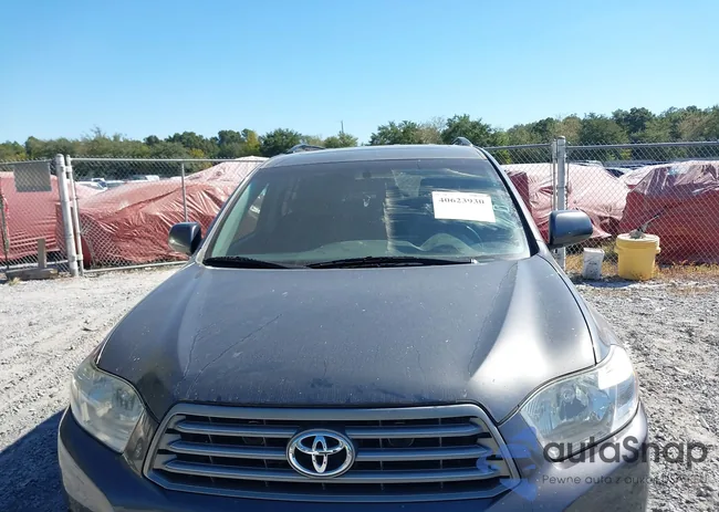 5TDKK3EH1AS015379: 40623930