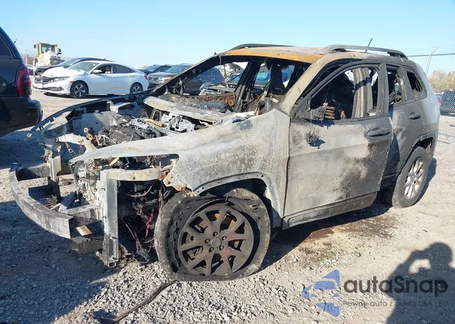 1C4PJMAB8FW650204: 40626486