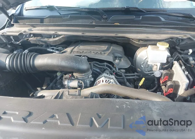 1C6SRFBT2NN133384: 40626069