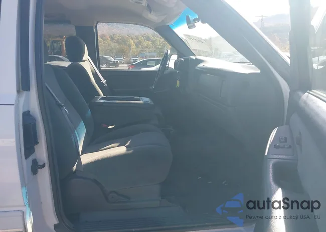 1GCEK19T33E319919: 40627439