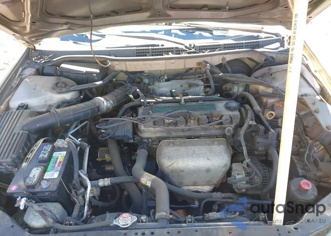 1HGCG6698YA107838: 40628671