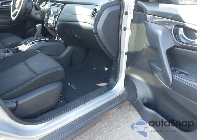 JN8AT2MT1LW001093: 40628687