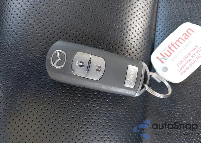 JM3KE4DY0G0800882: 40628764