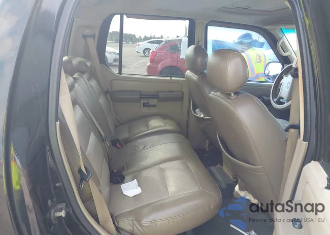 1FMZU67K84UB52964: 40629409