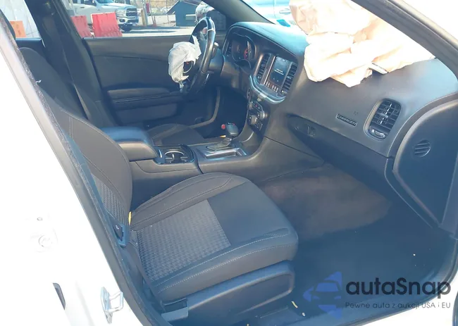 2C3CDXJG0HH590542: 40629042