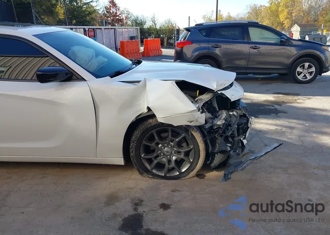 2C3CDXJG0HH590542: 40629042