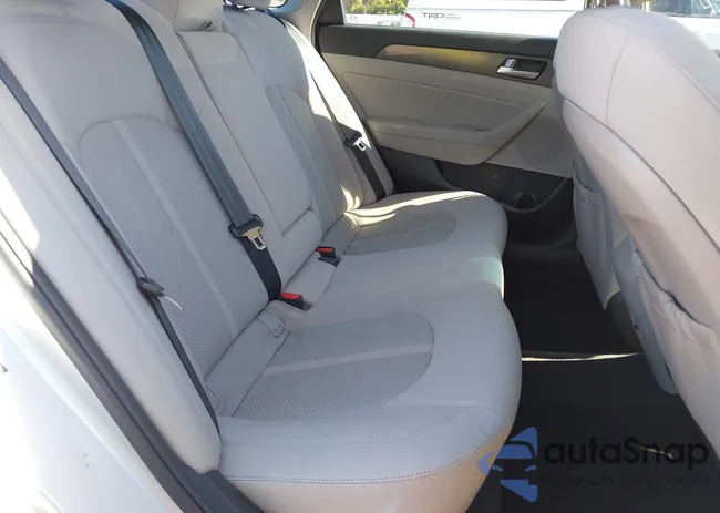 5NPE34AF0HH464007: 40630516