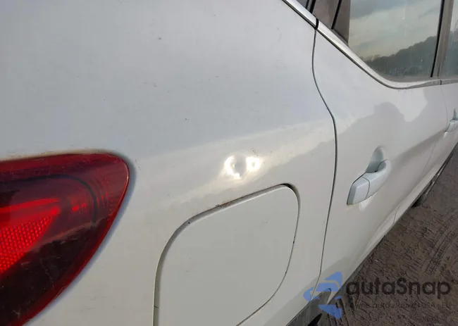 JN1BJ1CR0HW114307: 40630679