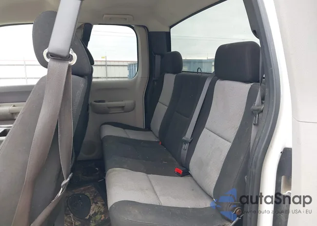 1GCHC49K89E161525: 40629909