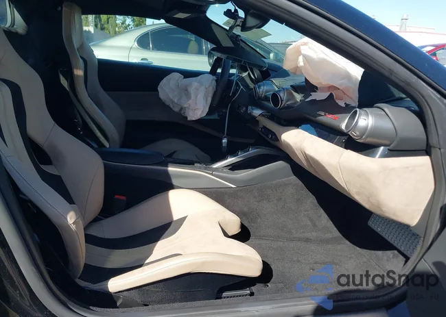 ZFF97CMA5M0267441: 40630250