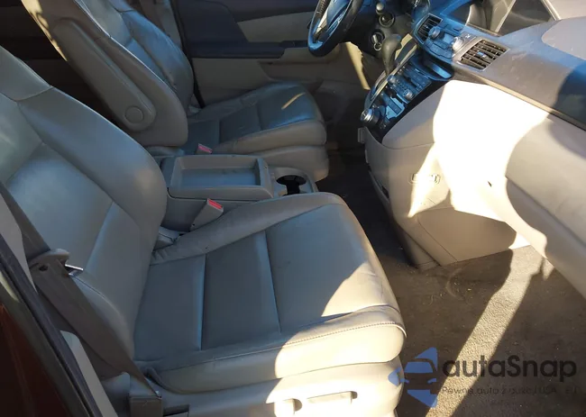 5FNRL5H9XCB067841: 40631672