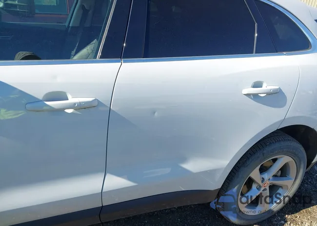 SADCJ2FX0KA360915: 40632837