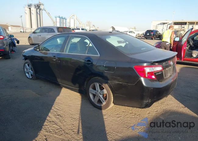 4T1BF1FK2CU547883: 40633734