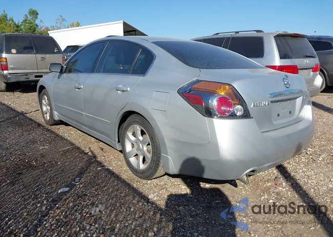 1N4AL21E18C164763: 40634626