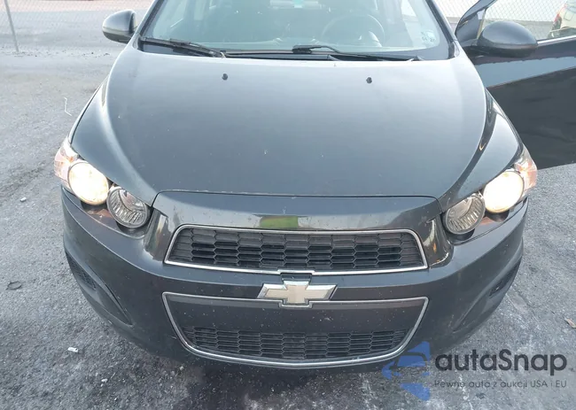 1G1JC5SH2F4209472: 40634638