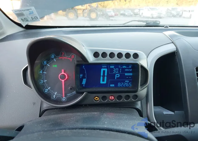 1G1JC5SH2F4209472: 40634638