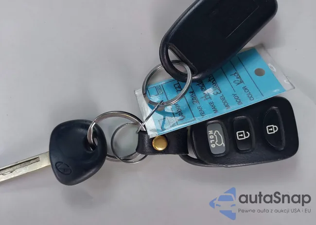 KMHD35LH8GU263617: 40633949