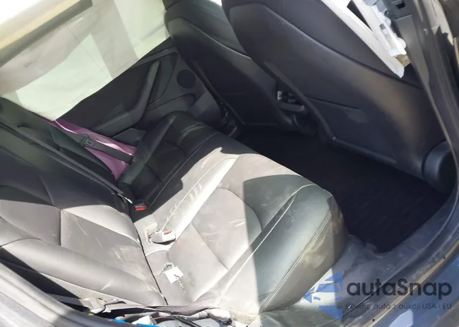 5YJ3E1EA2PF641426: 40635485