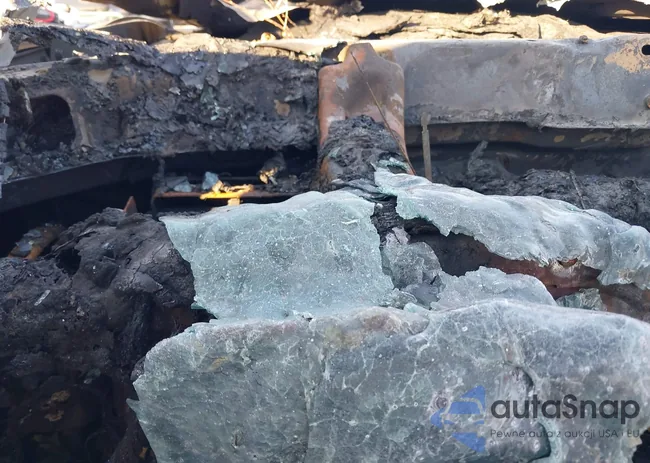 2C3CDXBG4KH720361: 40634952