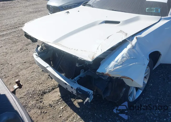 2C3CDZAG1MH546880: 40638589