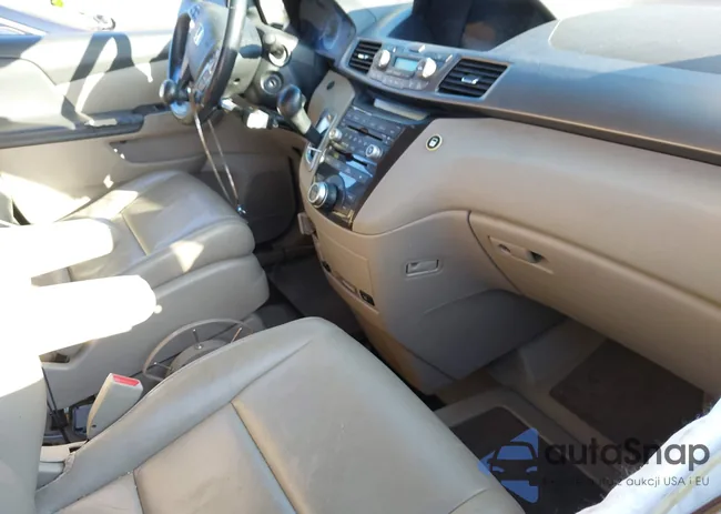 5FNRL5H92DB048752: 40638093