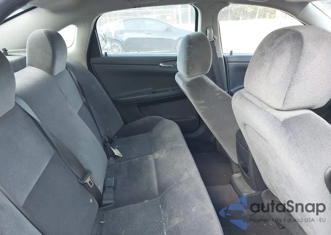 2G1WB5E32G1103853: 40638129