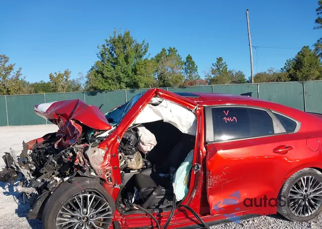 3KPF54AD7PE565108: 40639469