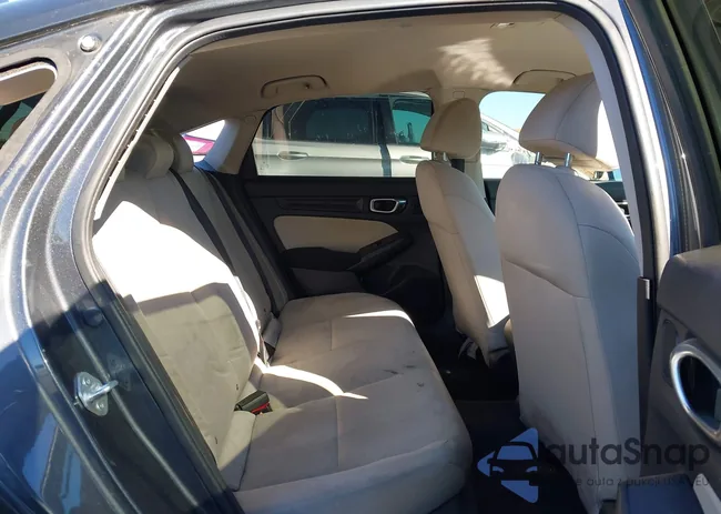 2HGFE2F2XNH560886: 40640747