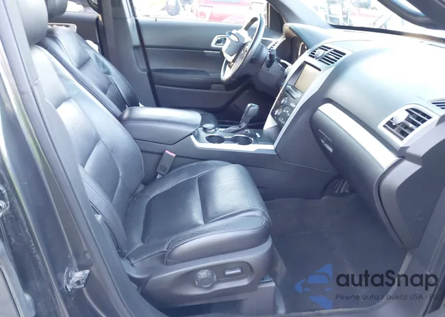 1FM5K8D88FGC60530: 40640849