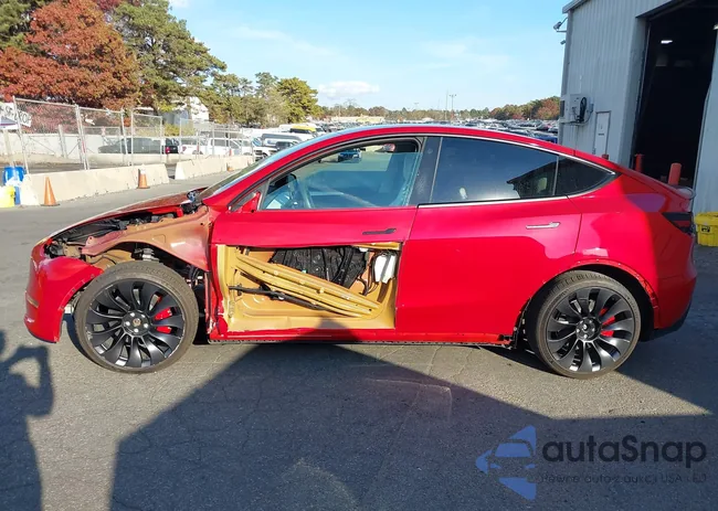 7SAYGDEF8NF529968: 40640029