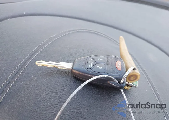 1C3CDZCB2DN572154: 40641470