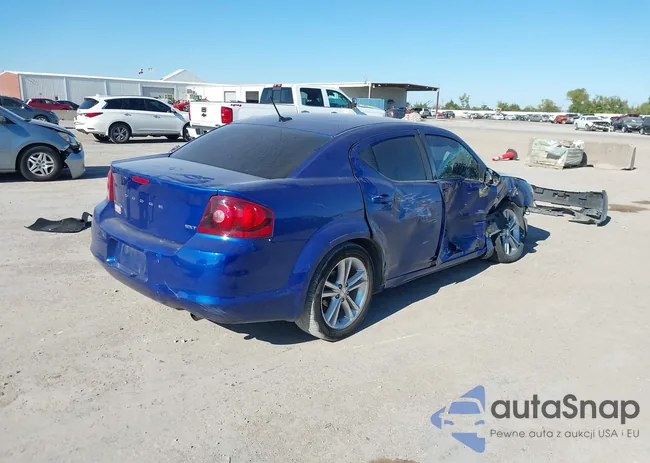 1C3CDZCB2DN572154: 40641470