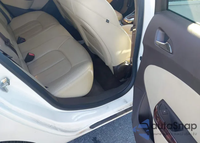 1G4PS5SK6C4195938: 40641099