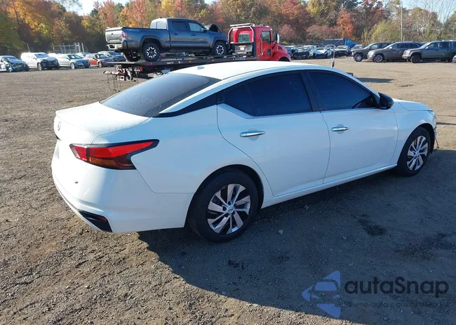 1N4BL4BV8LC160796: 40642392