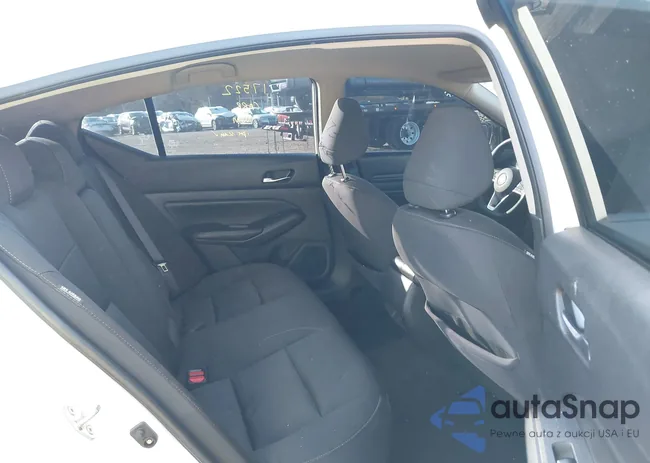 1N4BL4BV8LC160796: 40642392