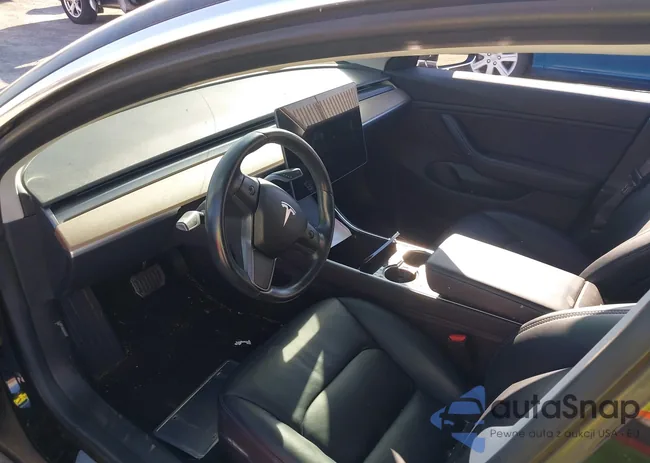 5YJ3E1EA2JF042792: 40641984