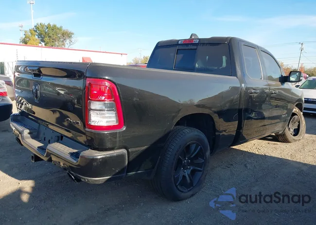 1C6SRFBT6MN683623: 40643048