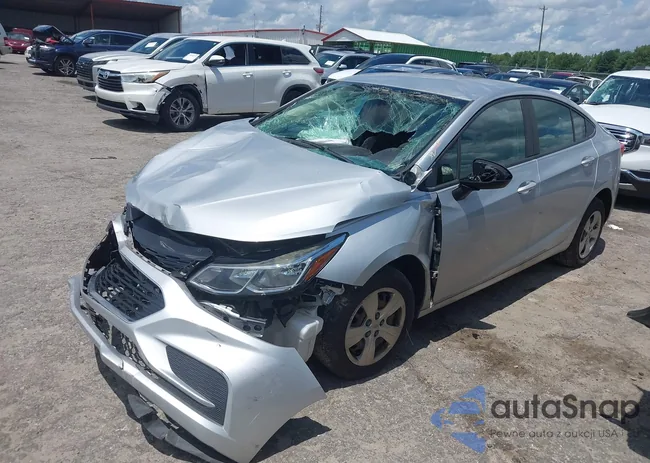 1G1BC5SM7J7233310: 40644111